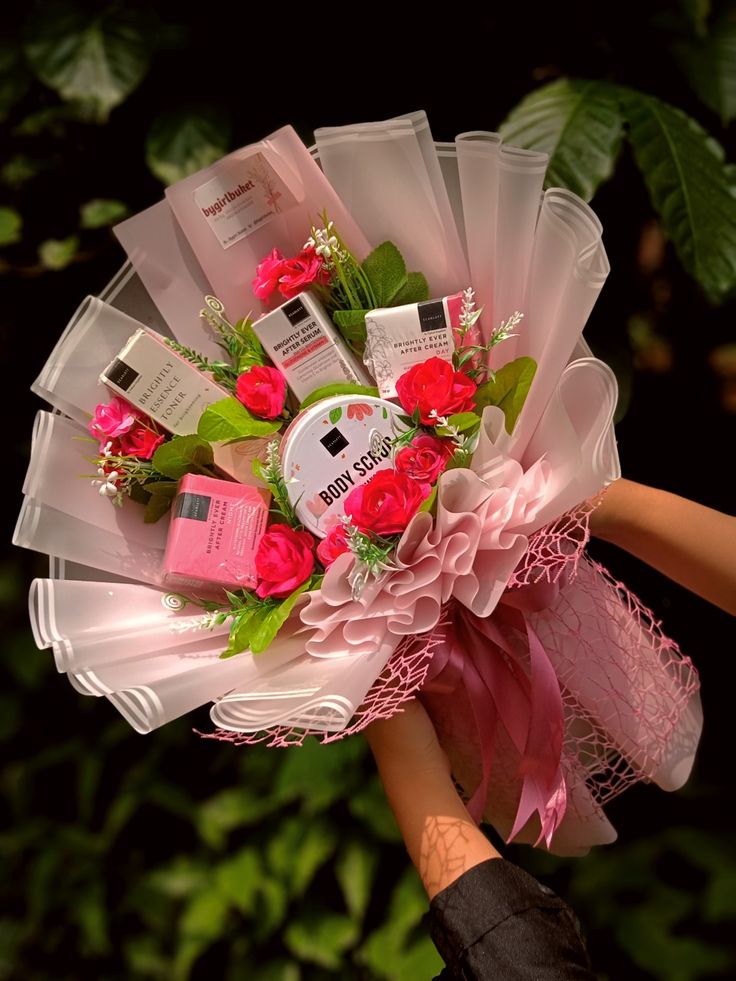 Bucket Custom